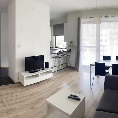 Apartmán Apartament Obrzezna Airport Varšava Exteriér fotografie